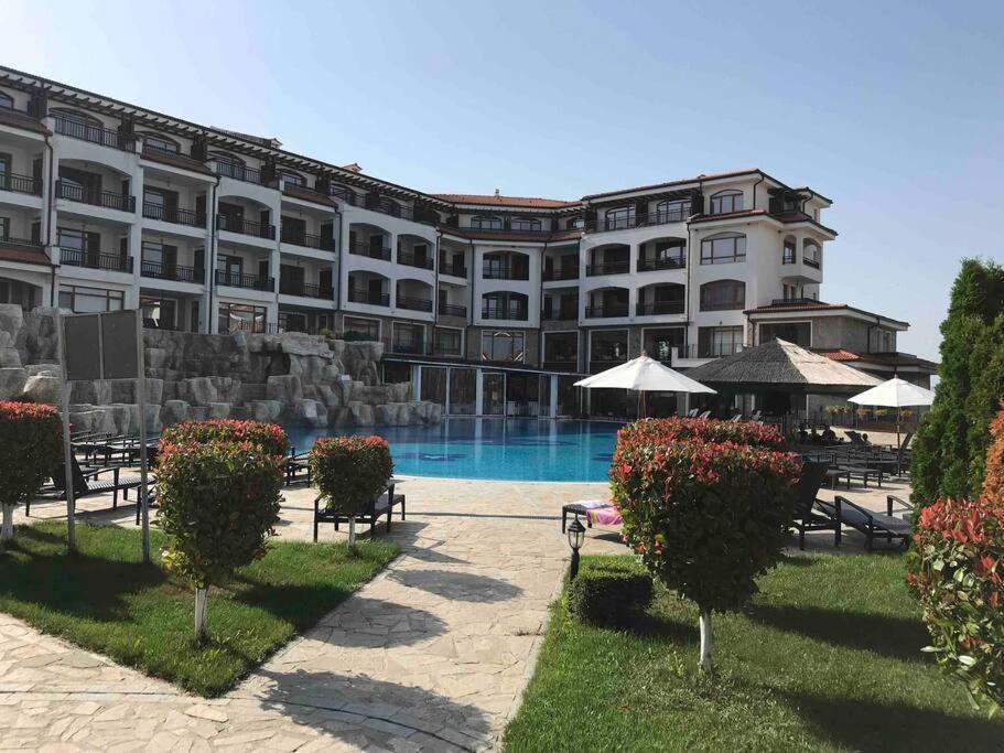 Lovely Apartment In Peaceful Family Spa Resort Near To Nesebar Kableshkovo  Exteriör bild